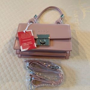 Woman’s purse by Shydiva, new with tags